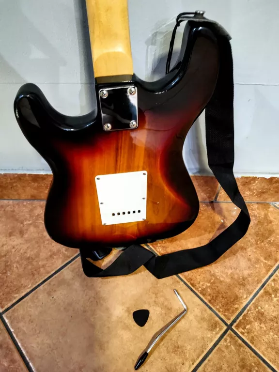 gitara-elektryczna-wilson-ladny-stan-zadbana-stan-uzywany