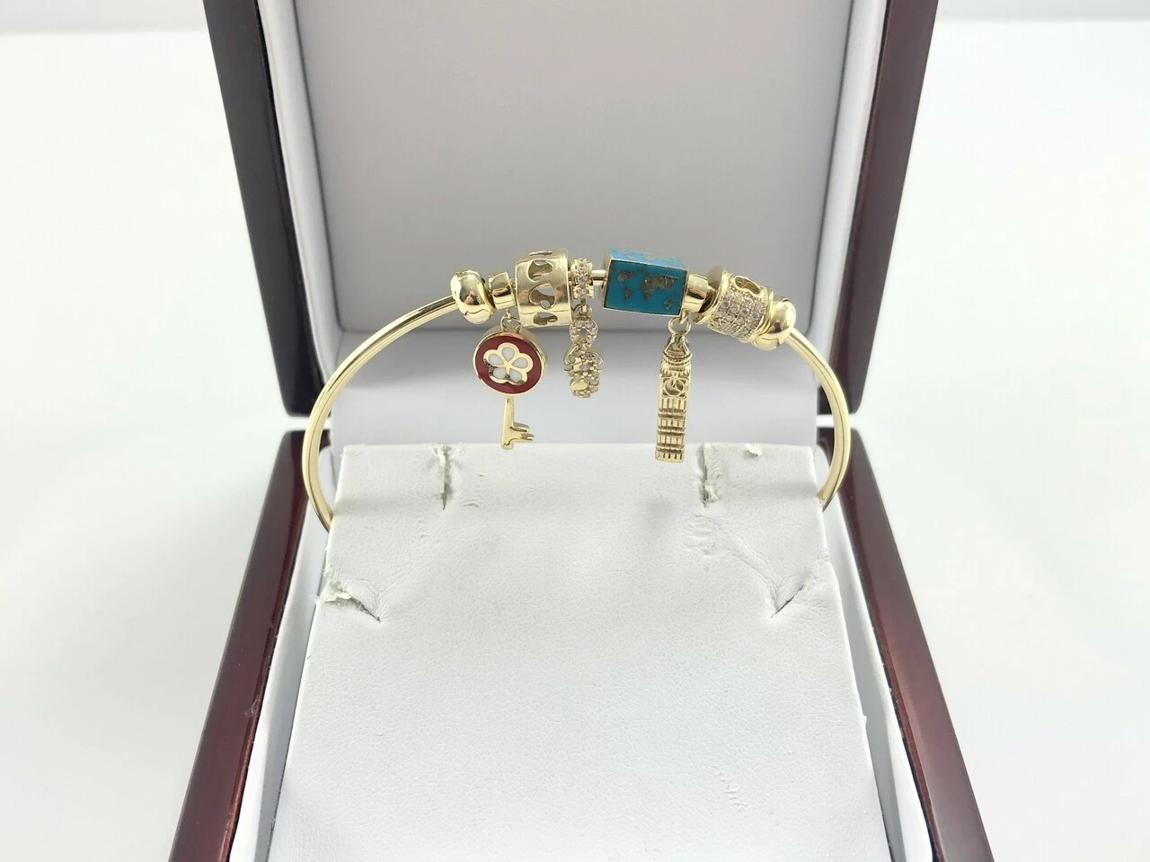 nowa-zlota-bransoletka-ogragla-z-charmsami-585-14k-stan-11323-2