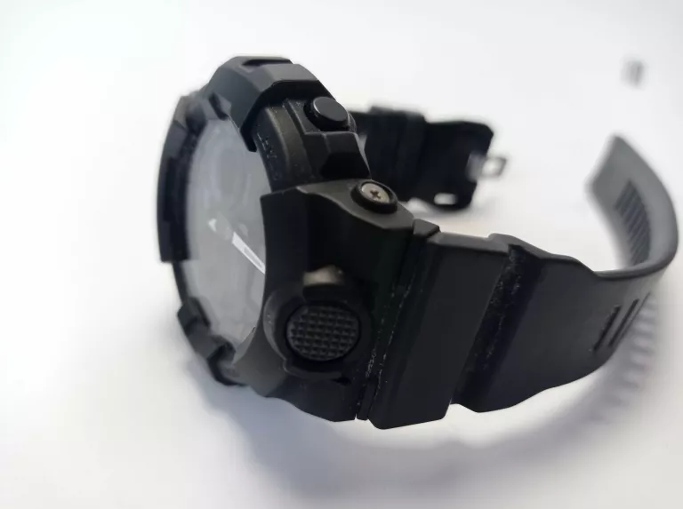 ZEGAREK CASIO G-SHOCK GBA-800