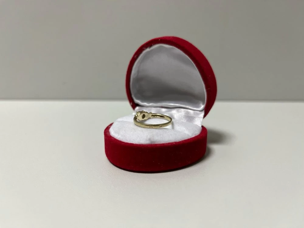 wyjatkowy-zloty-pierscionek-585-154g-r9-kamien-17088-524288