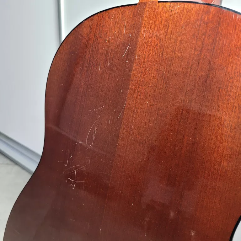 GITARA KLASYCZNA VALTIERRA VC-15-4/4