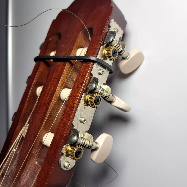 GITARA KLASYCZNA VALTIERRA VC-15-4/4