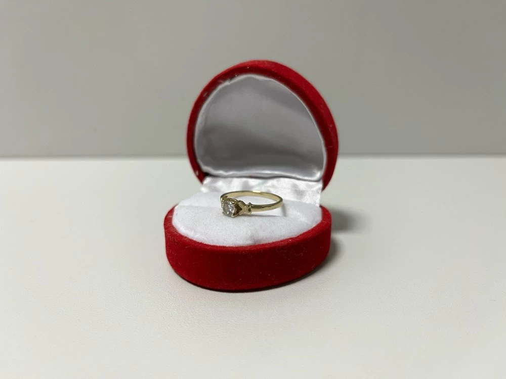 wyjatkowy-zloty-pierscionek-585-154g-r9-material-15835-2