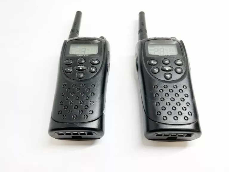 KRÓTKOFALÓWKA MOTOROLA XTN 446 + STACJA ŁADUJĄCA