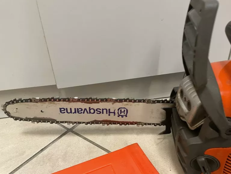 PILARKA SPALINOWA HUSQVARNA 130
