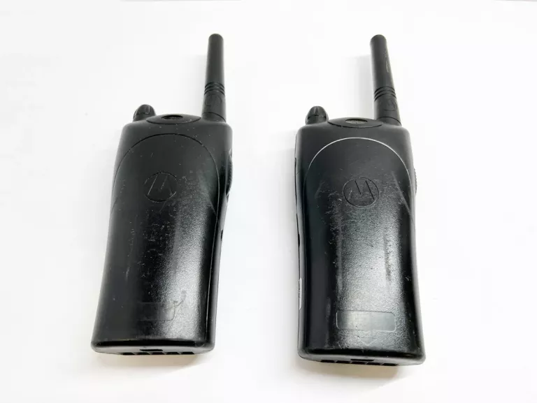 KRÓTKOFALÓWKA MOTOROLA XTN 446 + STACJA ŁADUJĄCA