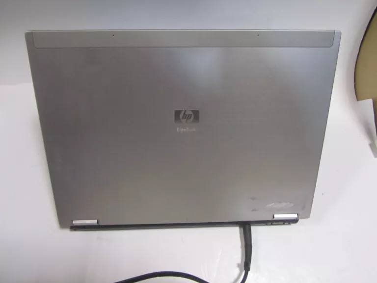 laptop-hp-elitebook-6930-seria-procesora-intel-core-2-duo