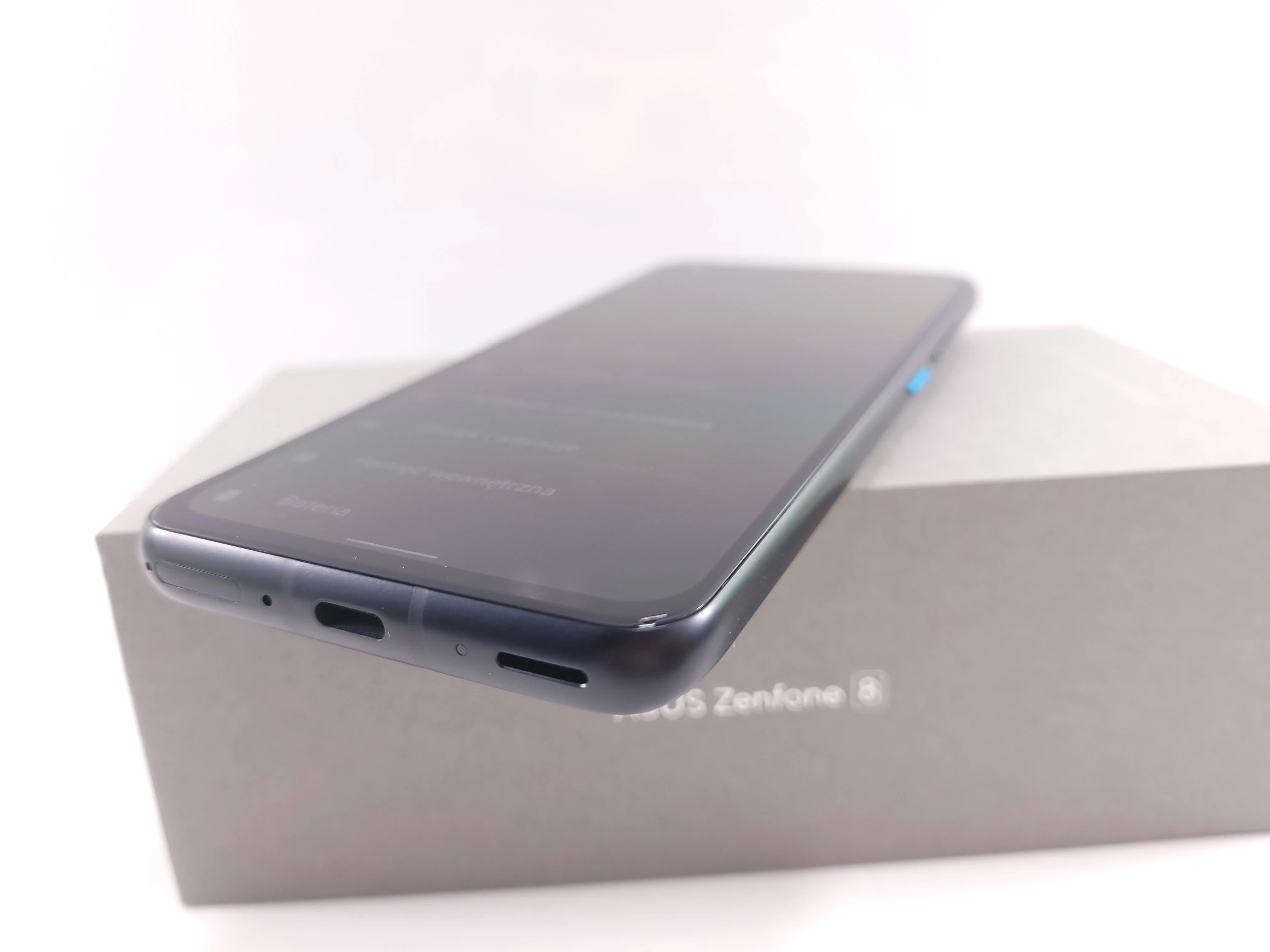 asus-zenfone-8-8128-komplet-igla-gw-xkom-kod-producenta-zs590ks-2a007eu