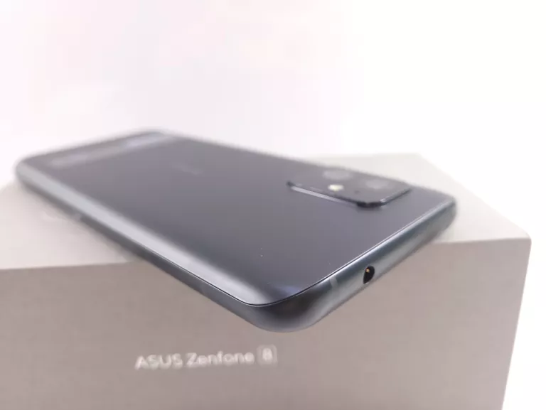 asus-zenfone-8-8128-komplet-igla-gw-xkom-kolor-czarny
