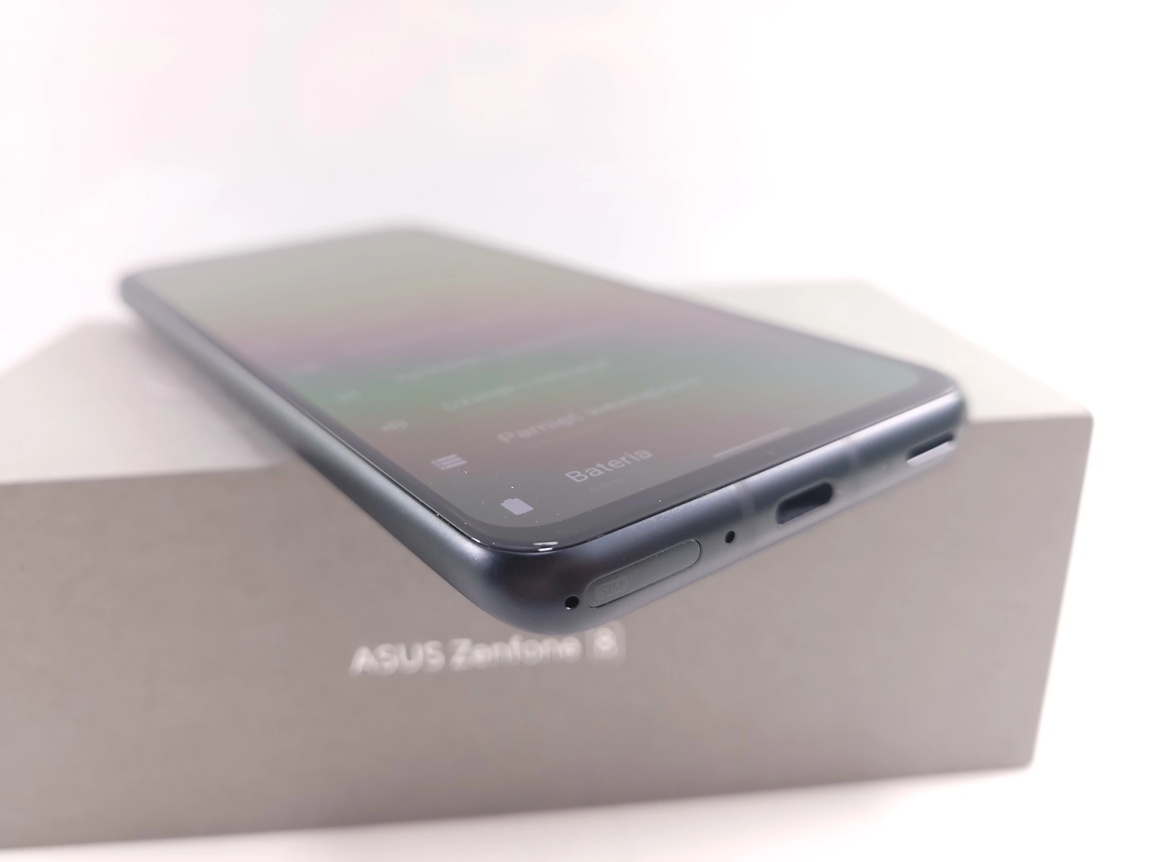 asus-zenfone-8-8128-komplet-igla-gw-xkom-typ-smartfon