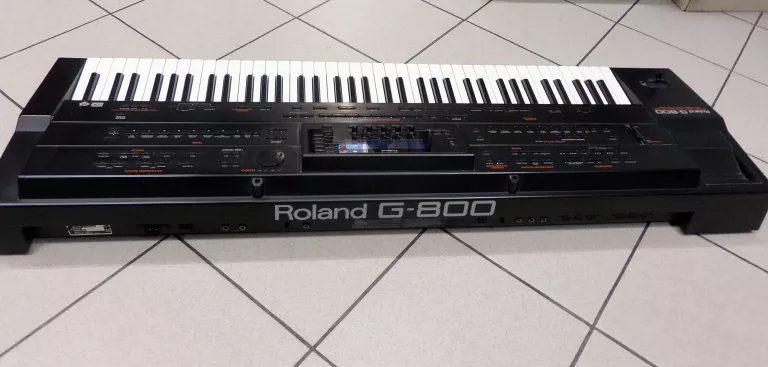 keyboard-roland-g-800-futeral-stan-uzywany