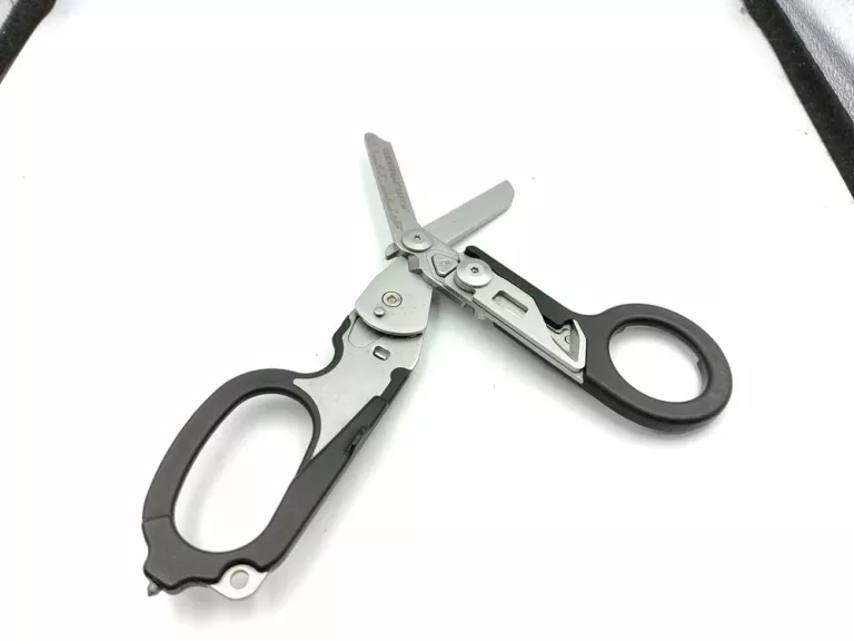 MULTITOOL LEATHERMAN RAPTOR NOŻYCZKI