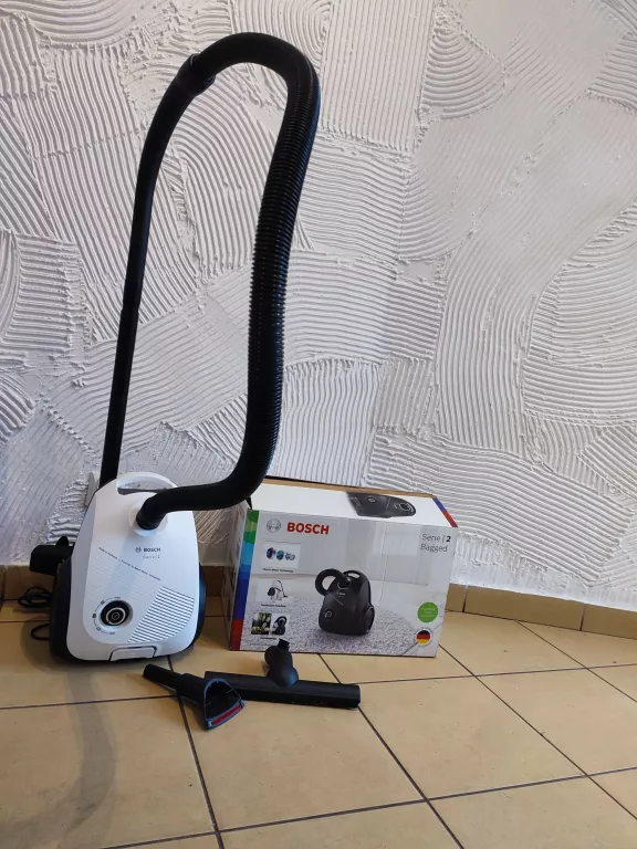 ODKURZACZ BOSCH SERIE 2 BGLS2WH1H