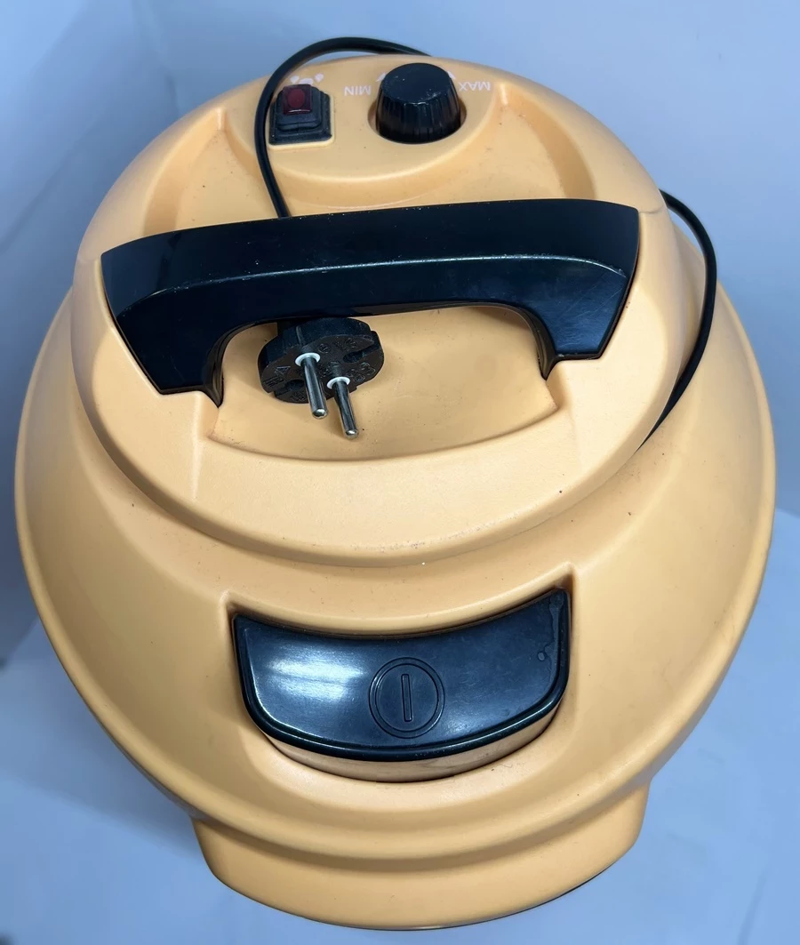 odkurzacz-pioracy-riwall-pro-hartmann-zestaw-moc-2000