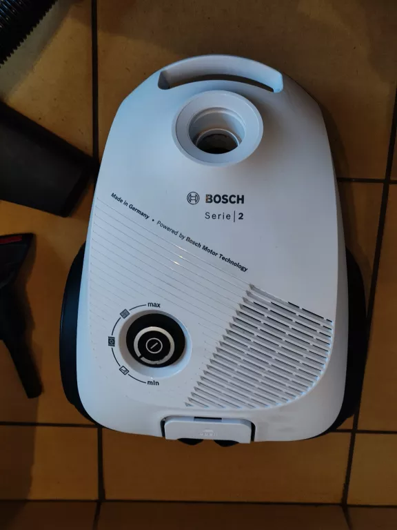 ODKURZACZ BOSCH SERIE 2 BGLS2WH1H