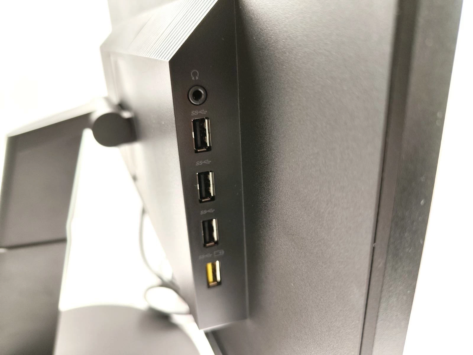 monitor-lenovo-thinkvision-t24i-10-rozdzielczosc-natywna-1920-x-1080