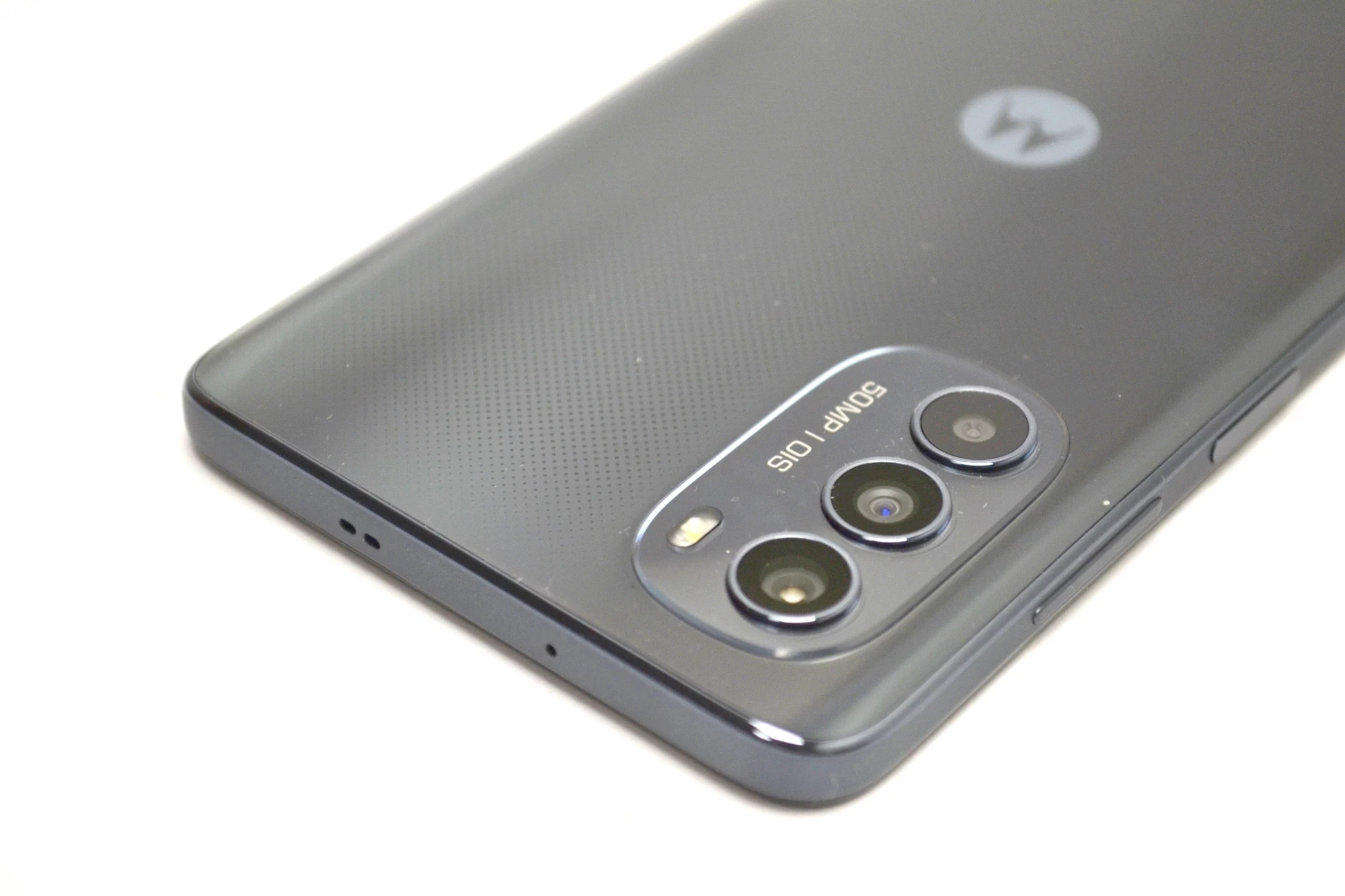 telefon-motorola-moto-g82-5g-6128gb-komplet-plus-wbudowana-pamiec-128-gb