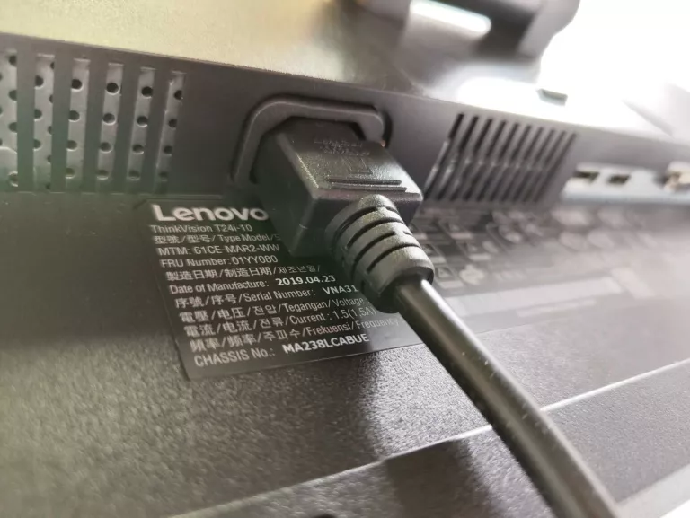 monitor-lenovo-thinkvision-t24i-10-zlacza-displayport