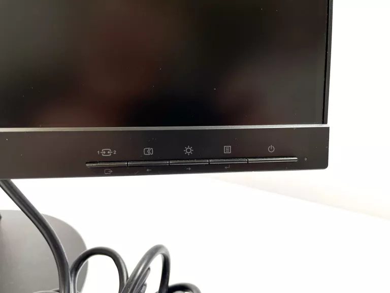 monitor-lenovo-thinkvision-t24i-10-stan-uzywany