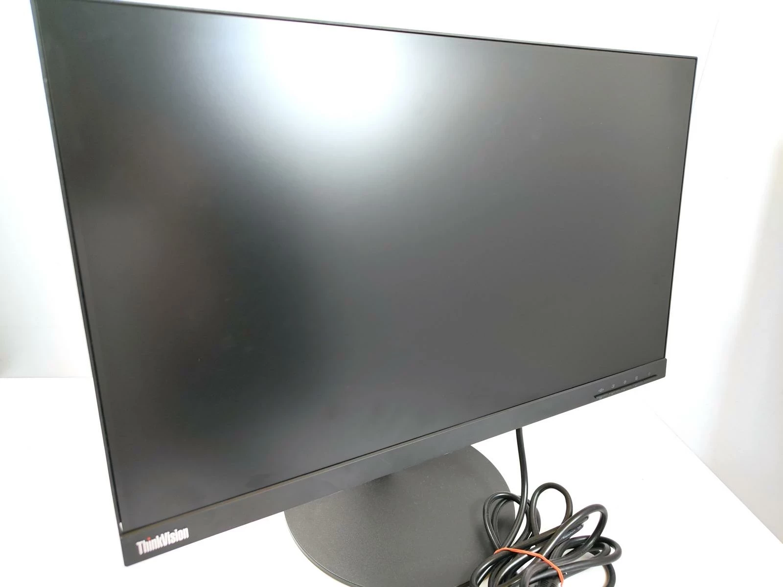 monitor-lenovo-thinkvision-t24i-10-rodzaj-podswietlania-led