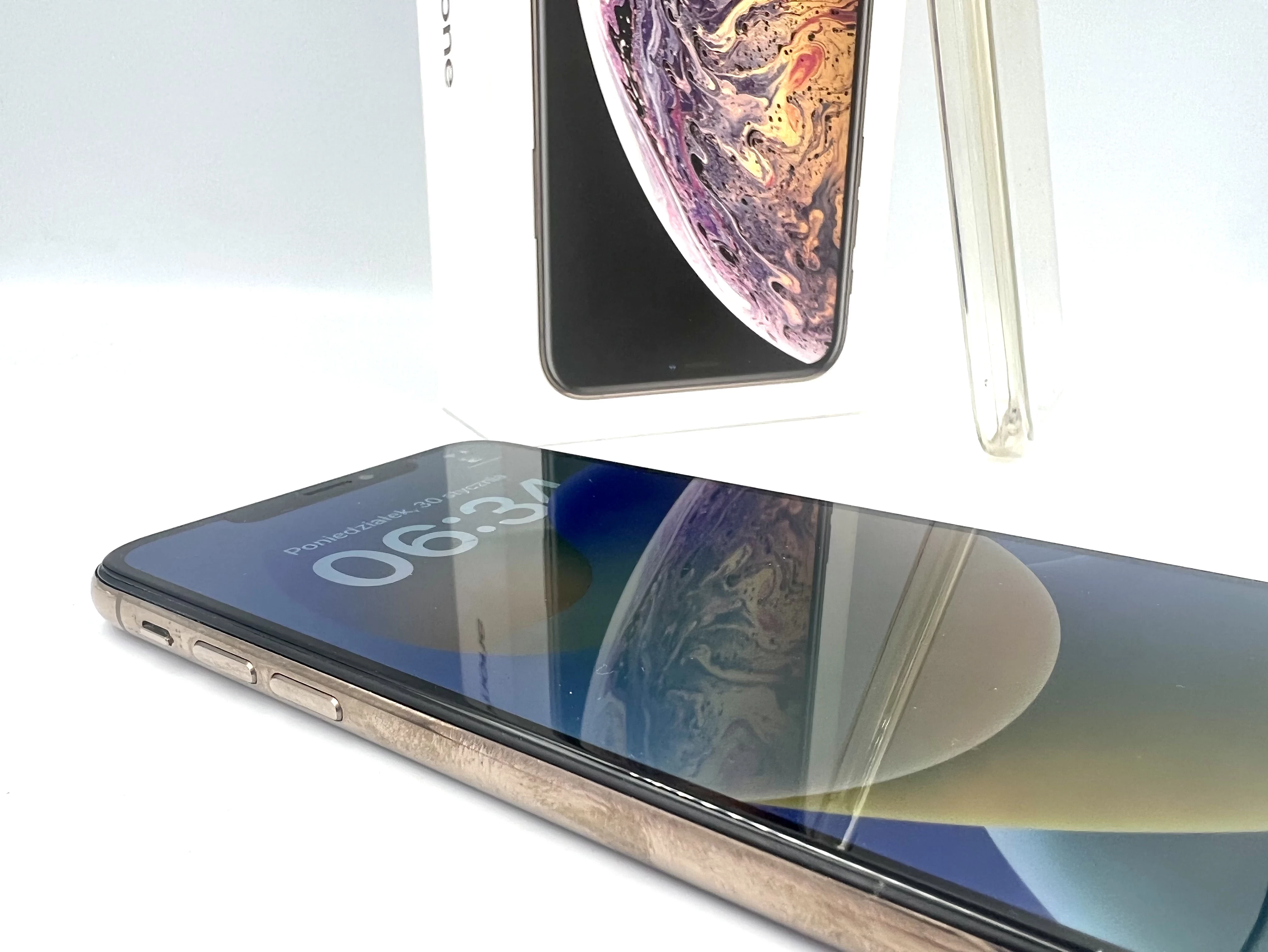 smartfon-apple-iphone-xs-max-64gb-zloty-super-sta-wbudowana-pamiec-64-gb