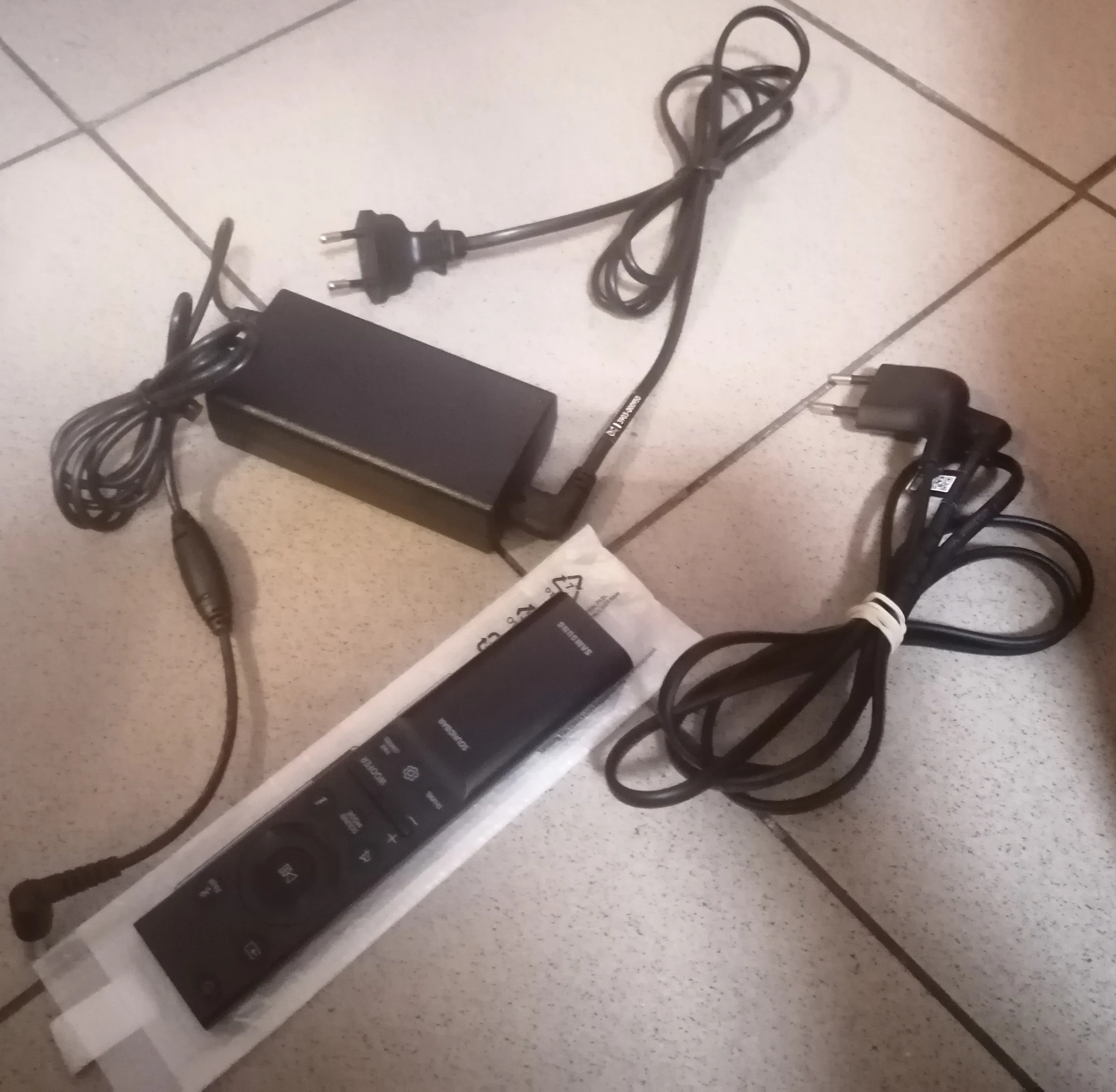 soundbar-samsung-hw-b550-en-pilot-paragon-ean-gtin-8806094191646