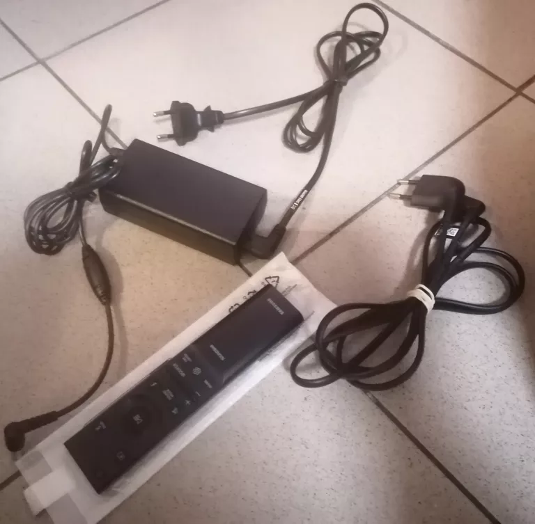 soundbar-samsung-hw-b550-en-pilot-paragon-ean-gtin-8806094191646