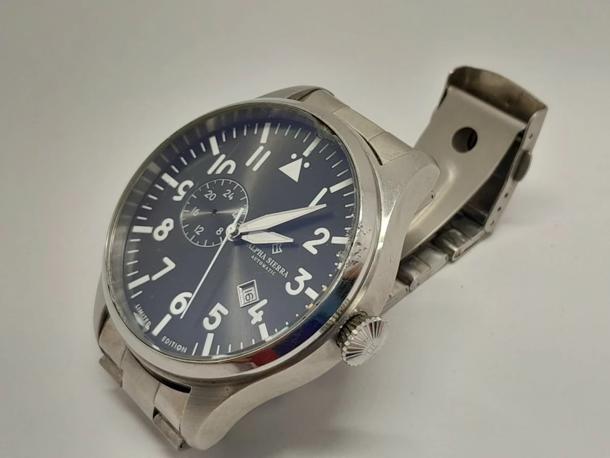 zegarek-alpha-sierra-watch-co-limited-edition-ksztalt-koperty-okragla