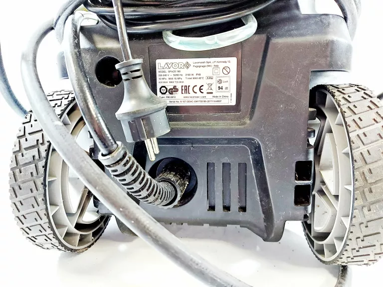 myjka-cisnieniowa-lavor-space-150-2100w-opis-cisnienie-robocze-150