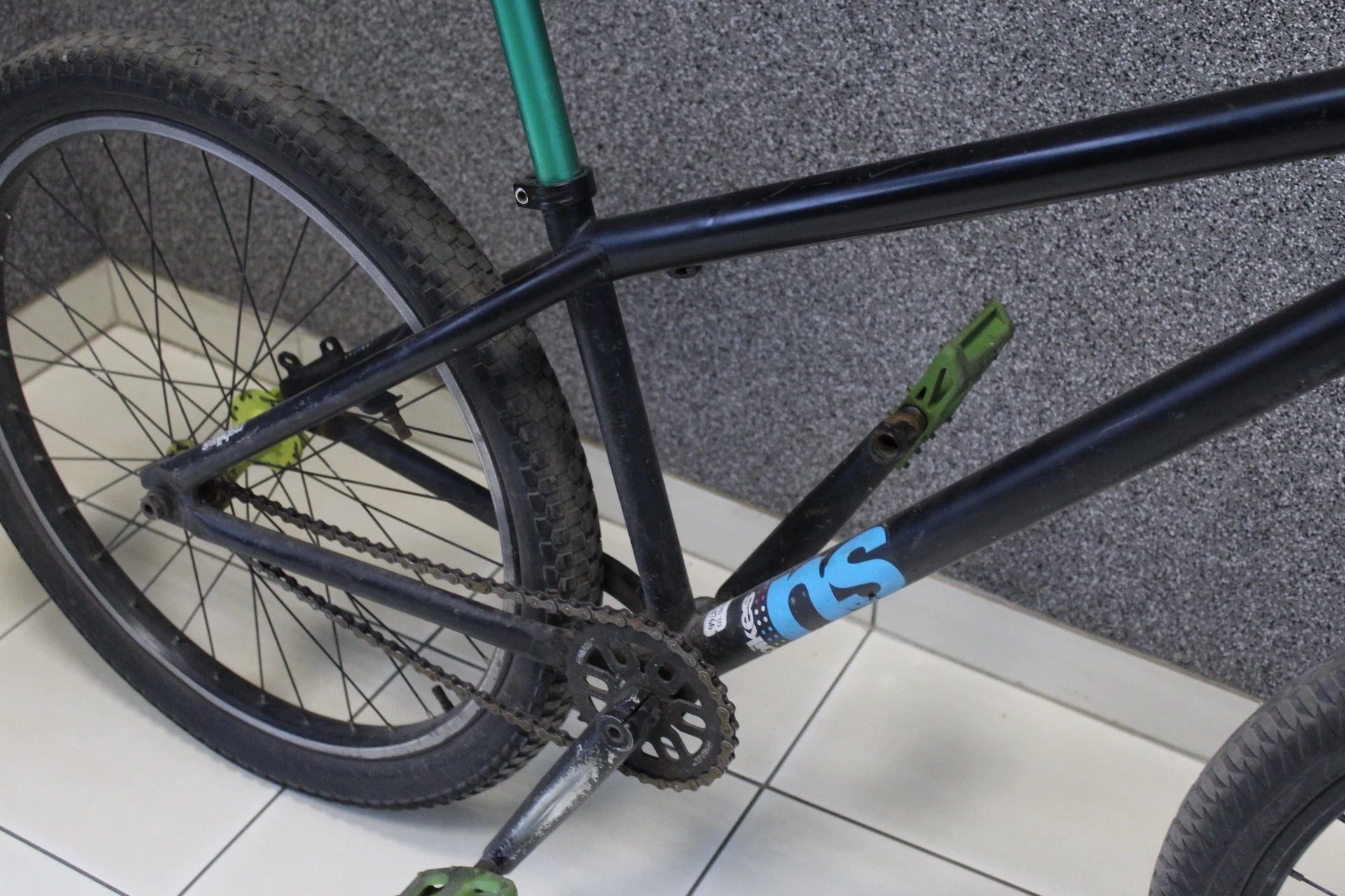 rower-dirtstreet-ns-bikes-holy-2-13-24-cale-model-holy-2