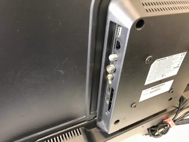 telewizor-thomson-32hd3306-32-marka-thomson