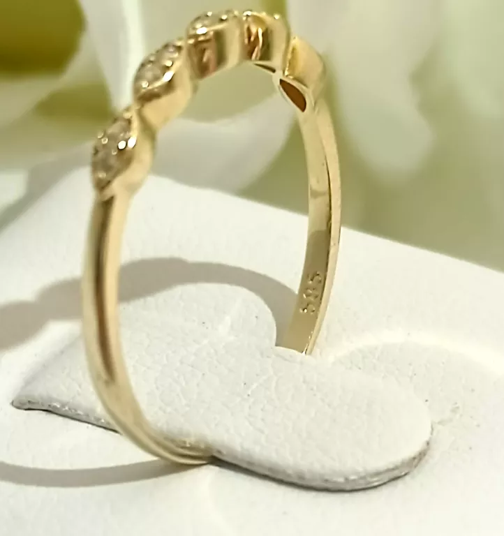 delikatny-pierscionek-r14-stan-11323-238058