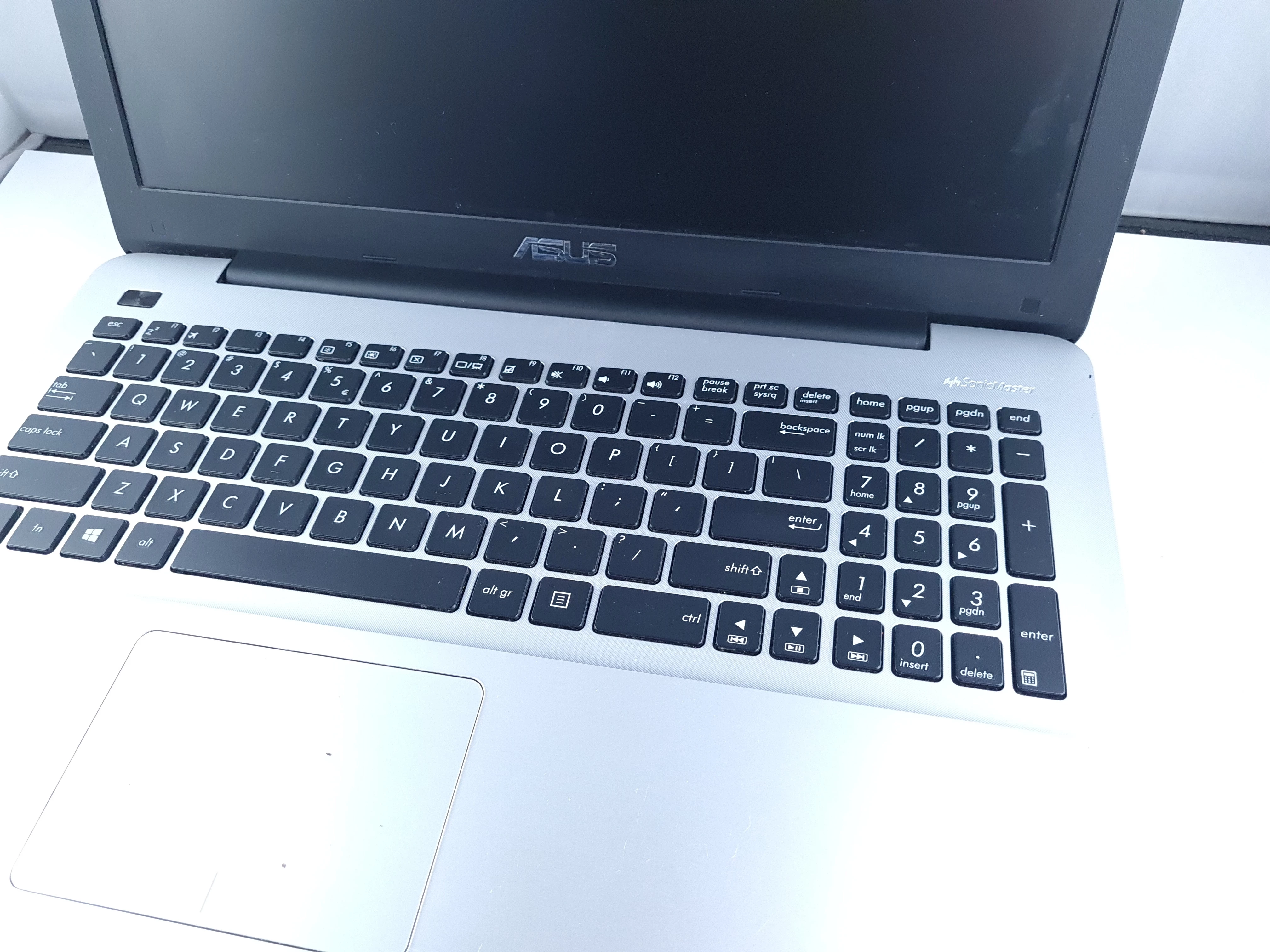 laptop-asus-r556l-i7-5550-12gb1tb-hdd-ge920-m-rozdzielczosc-px-1366-x-768