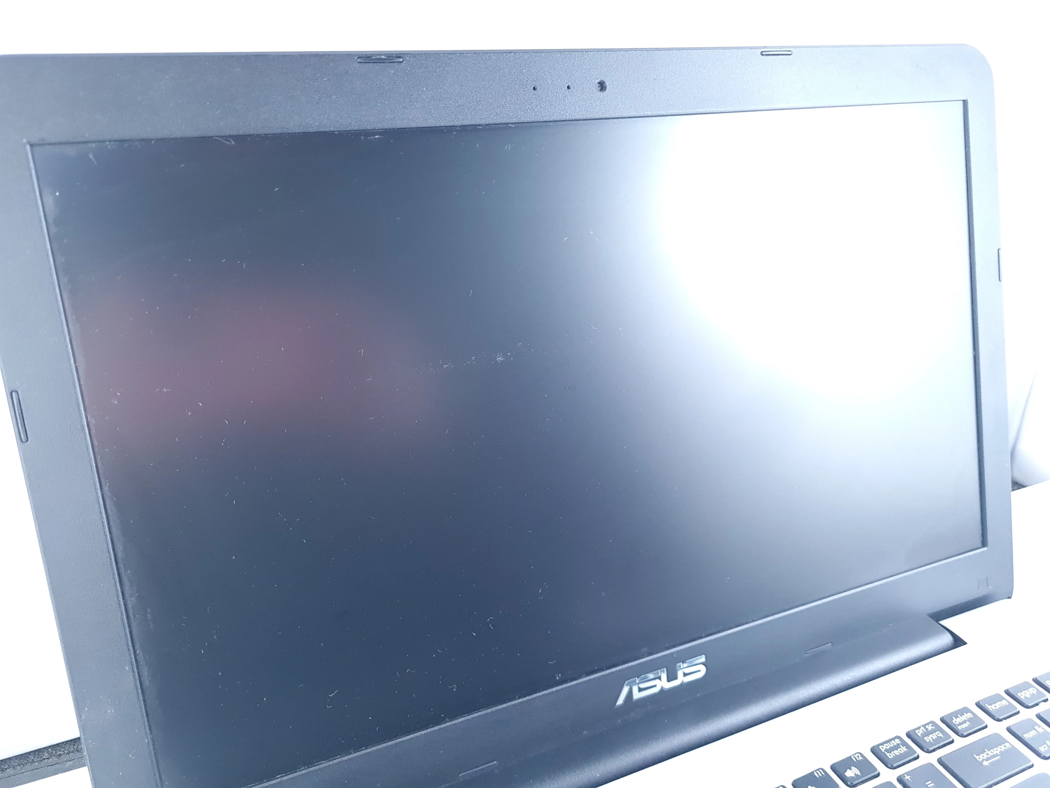 laptop-asus-r556l-i7-5550-12gb1tb-hdd-ge920-m-seria-procesora-intel-core-i7