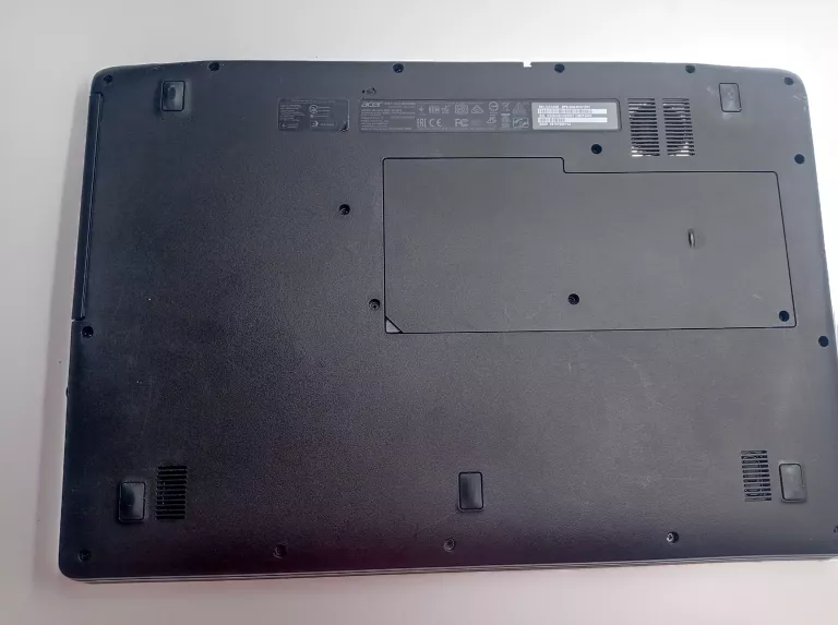 LAPTOP ACER ASPIRE ES1-732