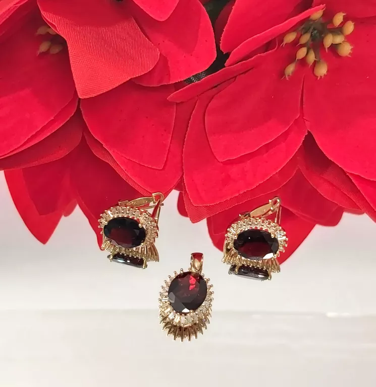 klasyczna-zlota-zawieszka-kate-duza-280g585-motyw-129129-20