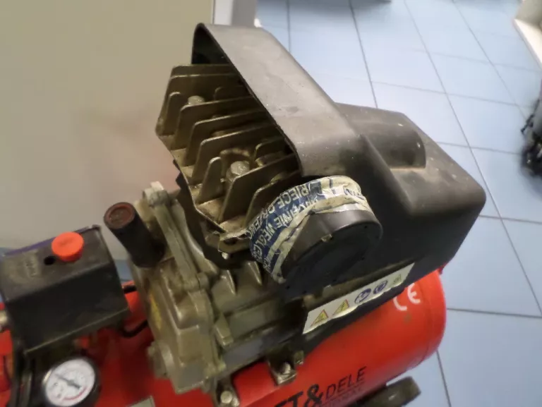 KOMPRESOR OLEJOWY KRAFT&DELE KD401 50L 8BAR