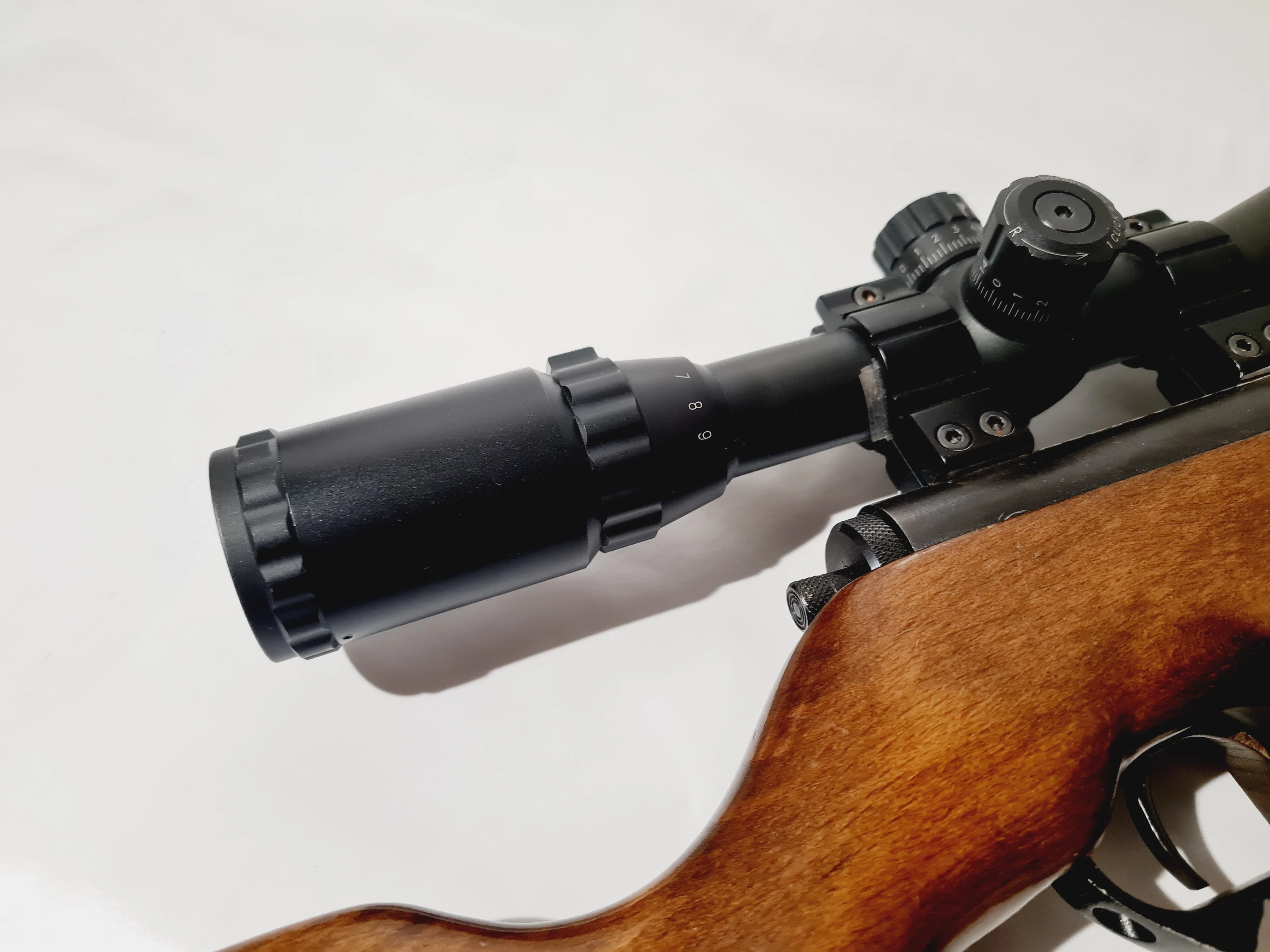 wiatrowka-slavia-631-tlumik-luneta-leapers-3-9x40-model-631