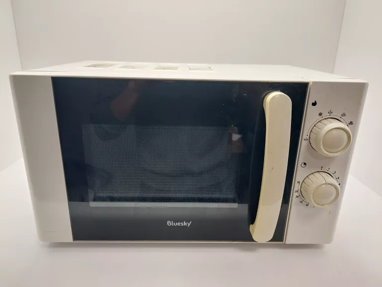 kuchenka-mikrofalowa-bluesky-bmo20z-16-boh-warszawy-69-bartoszyce