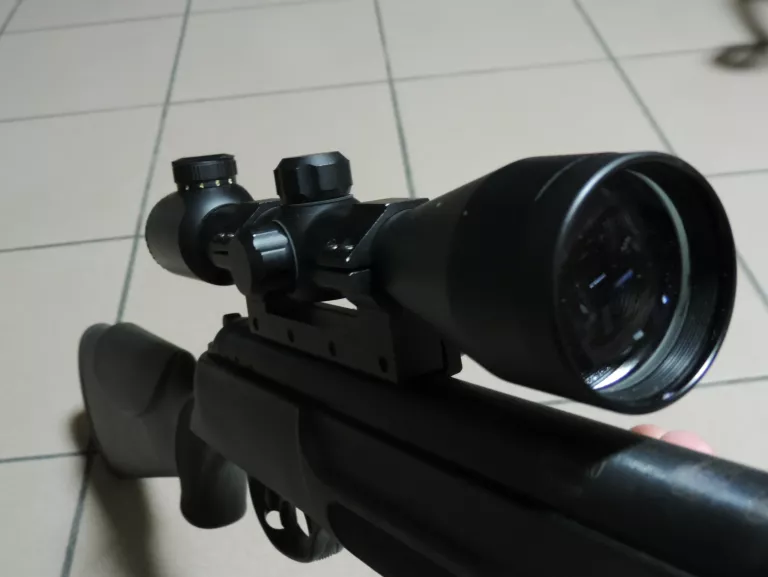 WIATRÓWKA HATSAN MOD 90 5,5MM Z OPTYKĄ 7X50