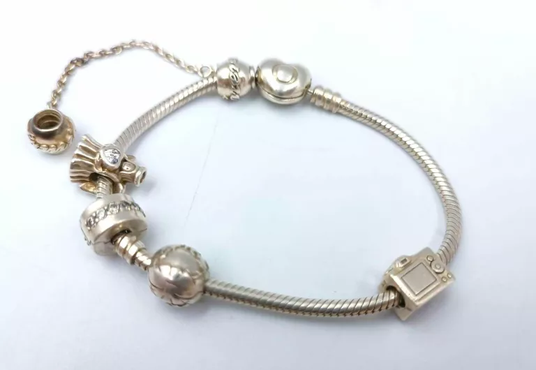 BRANSOLETKA PANDORA 32,83G ROZMIAR 17