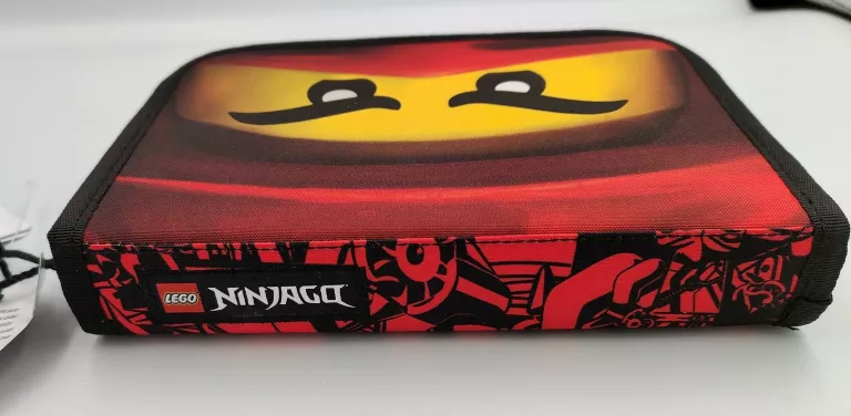 PIÓRNIK LEGO NINJAGO CZERWONY NINJA KAI WYPOSAŻEN