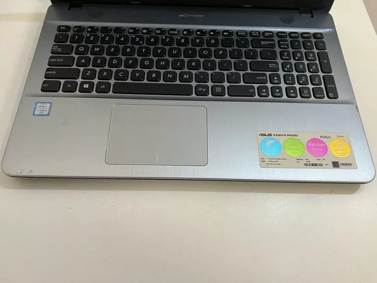 LAPTOP ASUS X541U