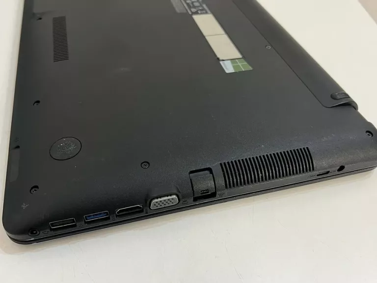 LAPTOP ASUS X541U