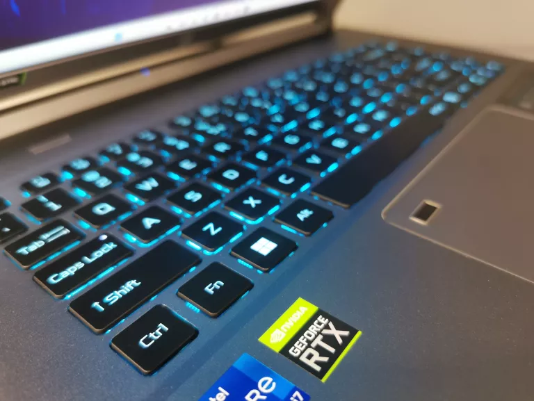 ACER PREDATOR TRITON 500 SE PT516-52S RTX 3070 T
