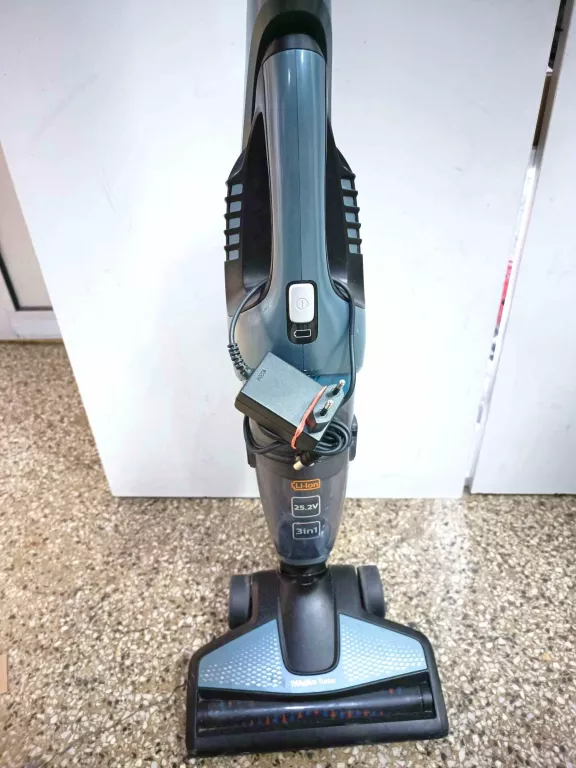 ODKURZACZ PIONOWY PHILIPS POWER PRO AQUA