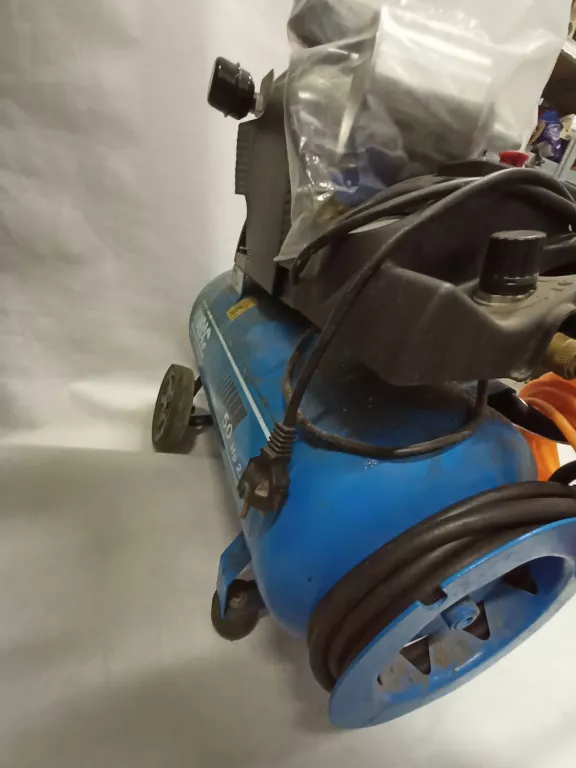 KOMPRESOR 50L ADAC MONTECARLO D3 + AKCESORIA