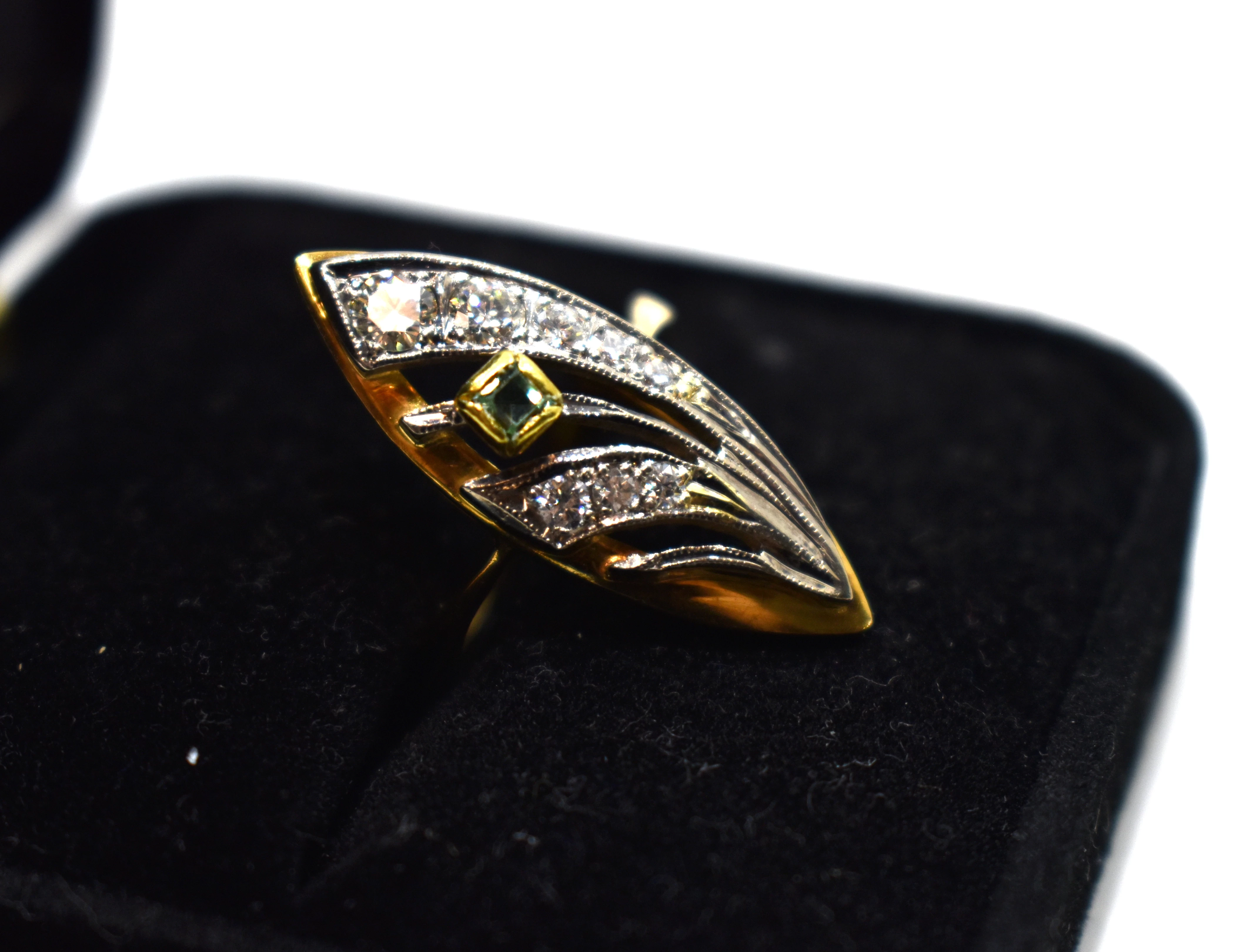 vintage-zloty-pierscionek-z-brylantem-698g-750-rodzaj-2205-2