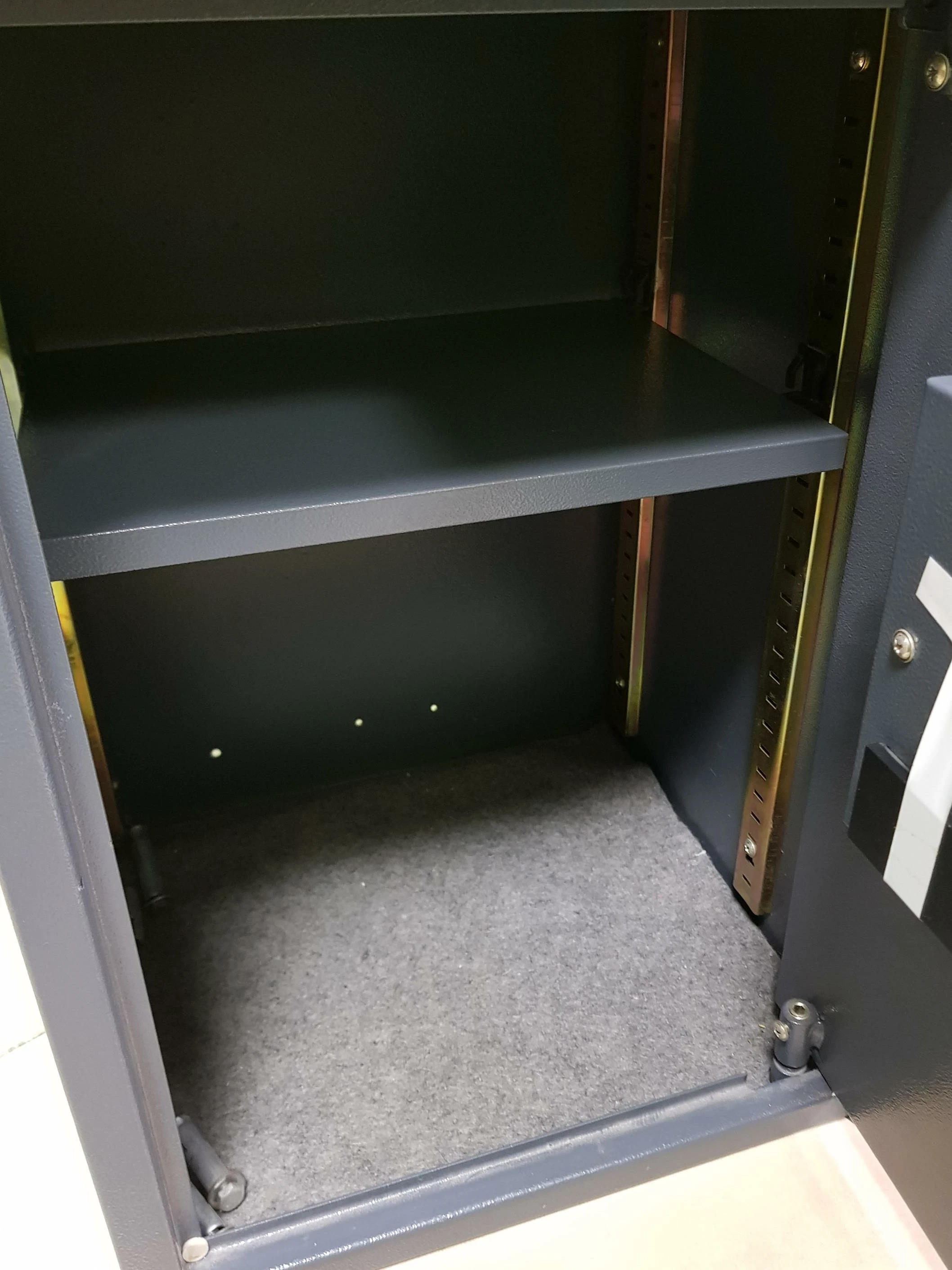 mini-sejf-bayersystem-okazja-ean-gtin-00000000