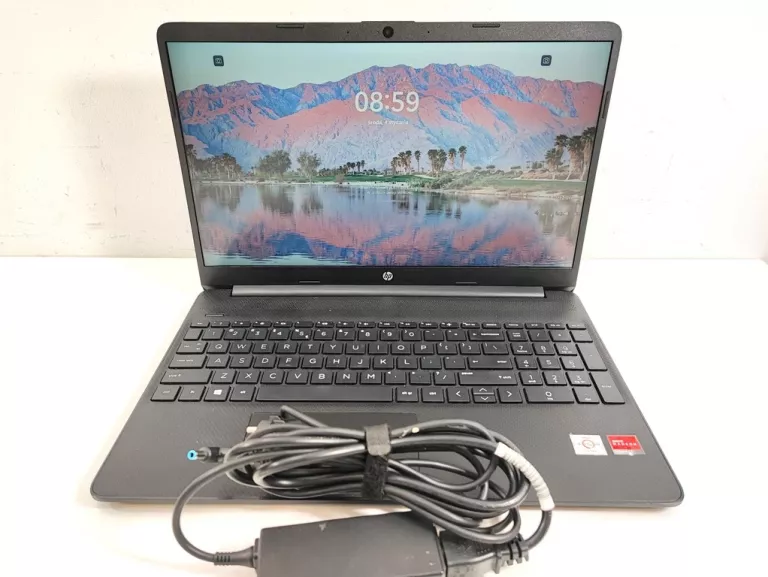 LAPTOP HP 15S-EQ1086NW 15,6 AMD ATH 4/250 GB SSD